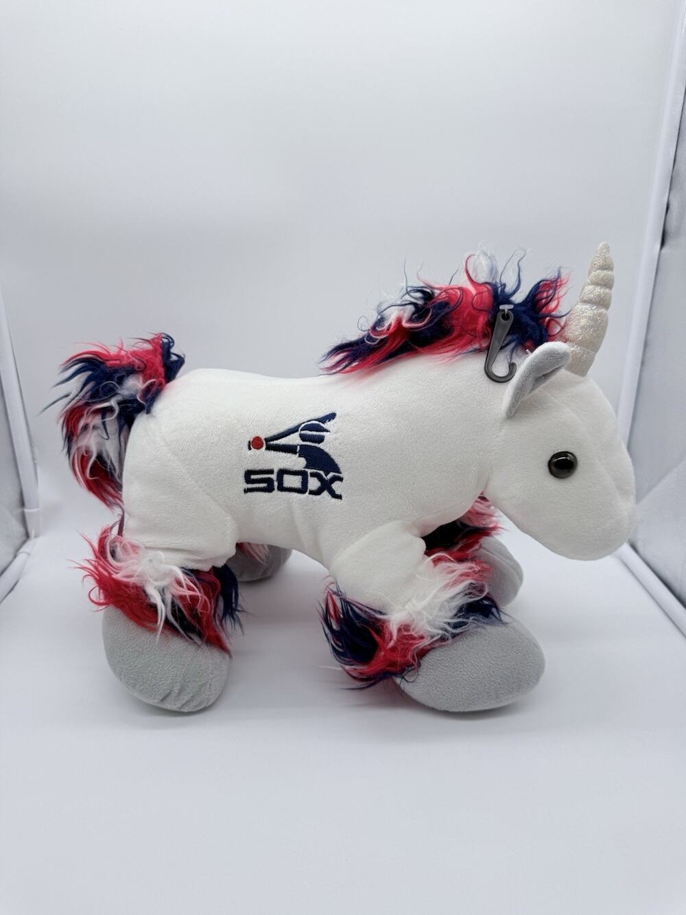 Chicago White Sox MLB By FOCO Unicorn Plush Red White Blue 14” Preowned